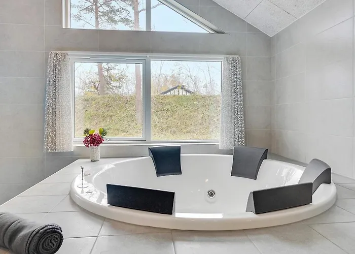 Luxury House With - By Traum Bøtø By